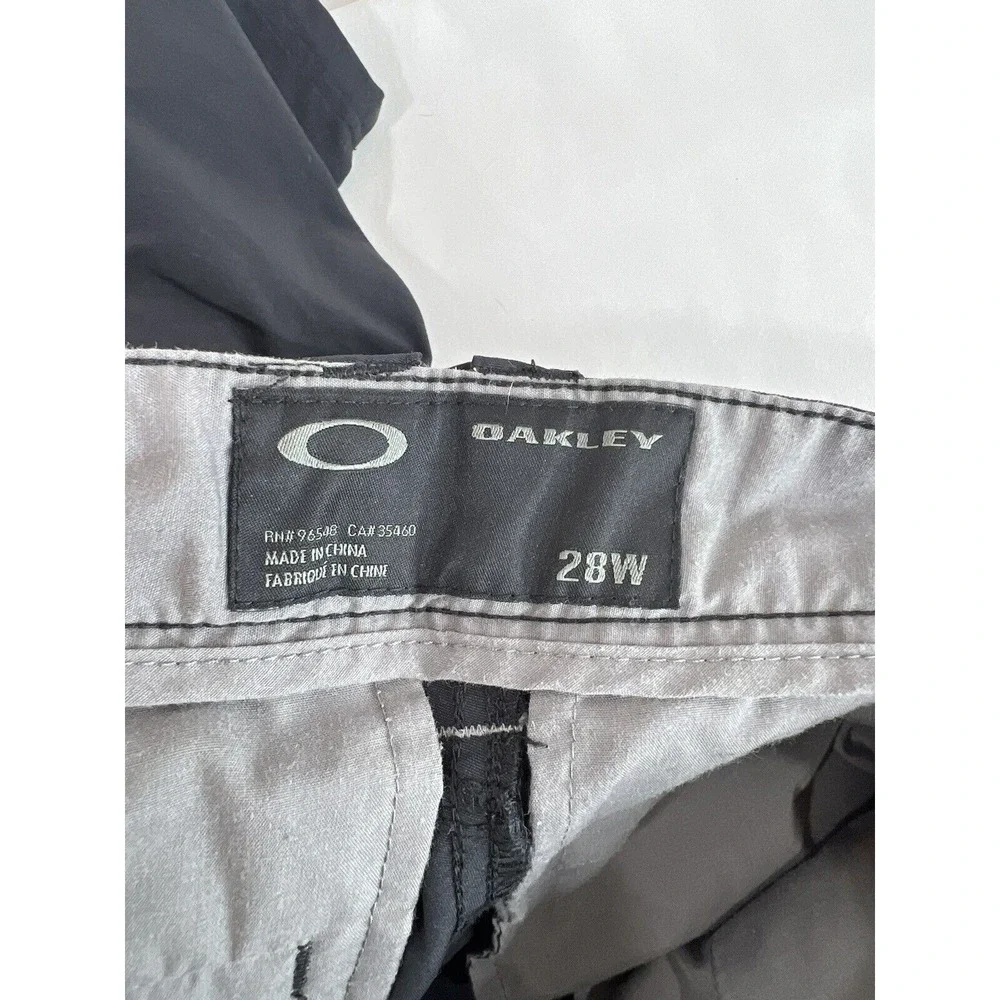 Oakley Mens Shorts 28 Black Performance Chino Hiking Golf Casual Lightweight